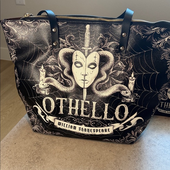 “Othello” Leather Black and White Tote Bag and Wallet - Picture 7 of 11